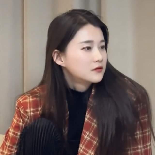 吃瓜网红 图片头像女,揭秘吃瓜网红的时尚头像魅力 第2张 吃瓜网红 图片头像女,揭秘吃瓜网红的时尚头像魅力 第2张